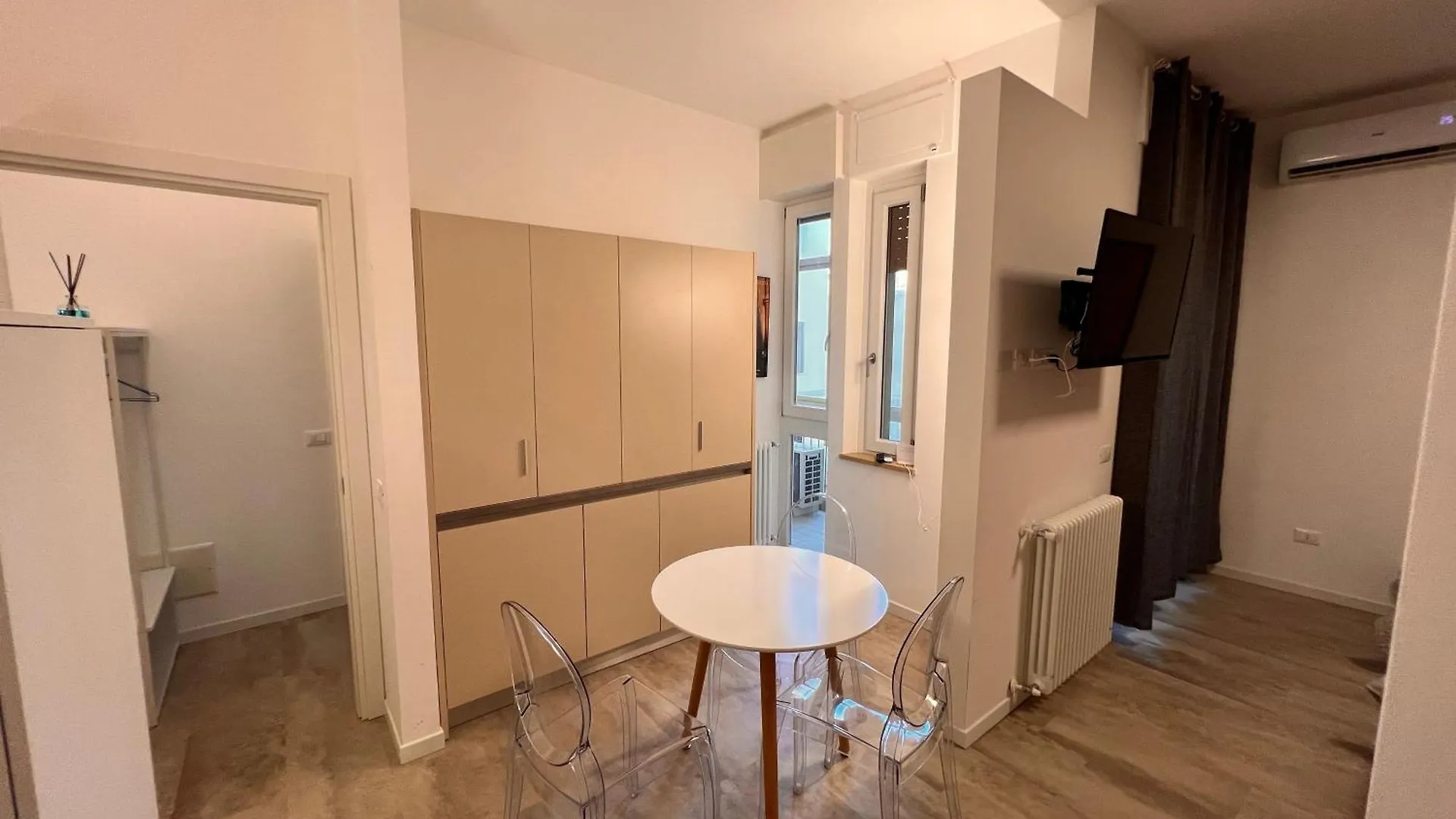 10 Minutes B&B Bed & Breakfast Верона