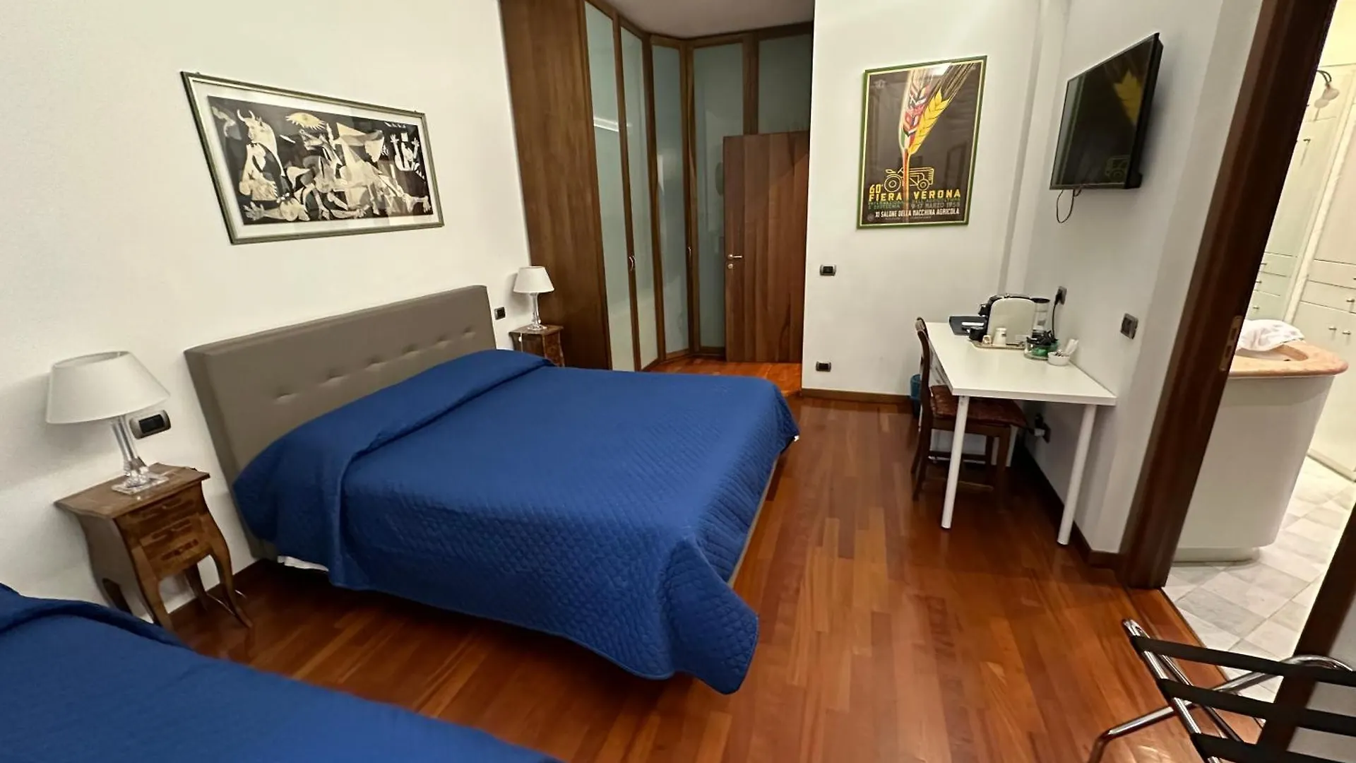 10 Minutes B&B Bed & Breakfast Верона