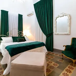  Bed and breakfast Pupi E Pupari Italia
