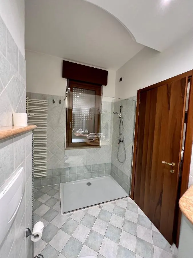 **  10 Minutes B&B Bed & Breakfast Italy