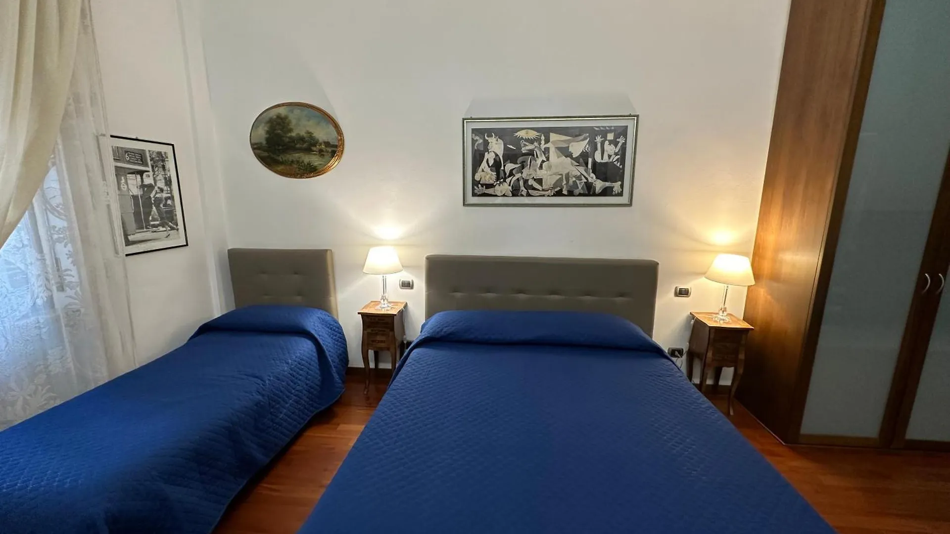 **  10 Minutes B&B Bed & Breakfast Italy