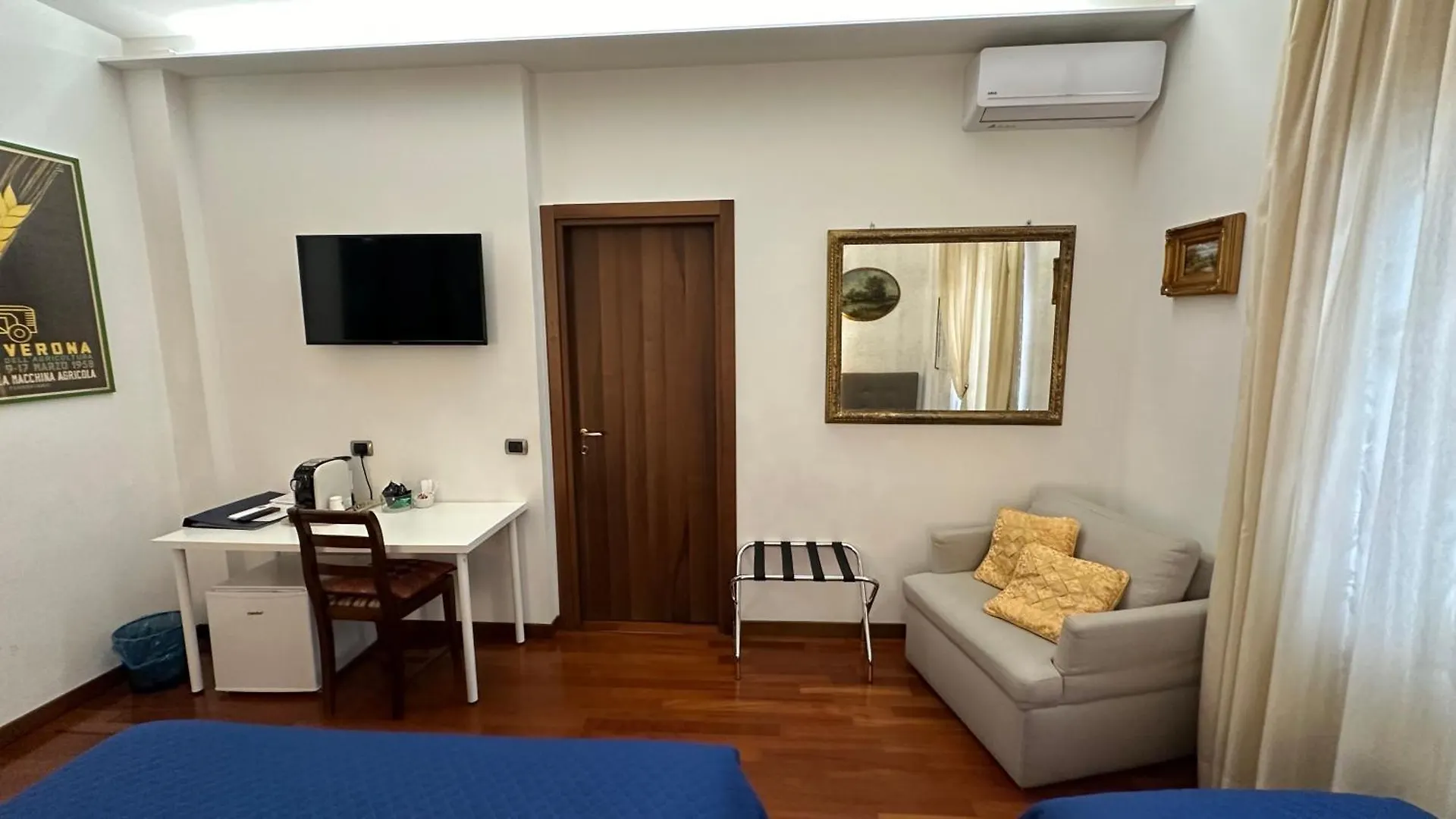 10 Minutes B&B Bed & Breakfast 2*, Verona